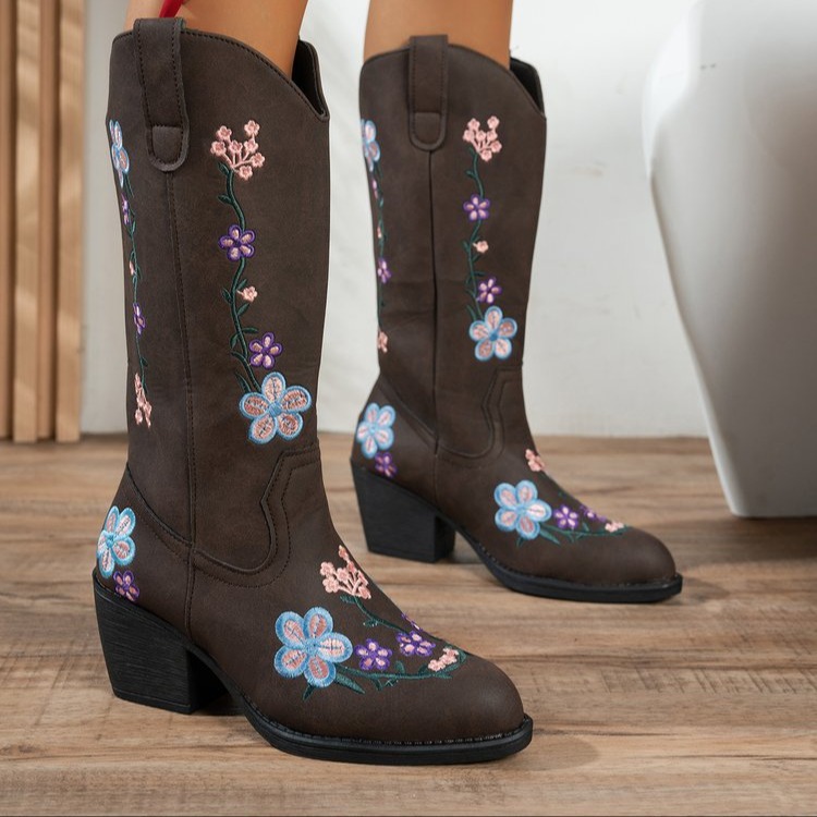Embroidery On Leather - Botas Femininas Estilo Cowboy Bordadas de