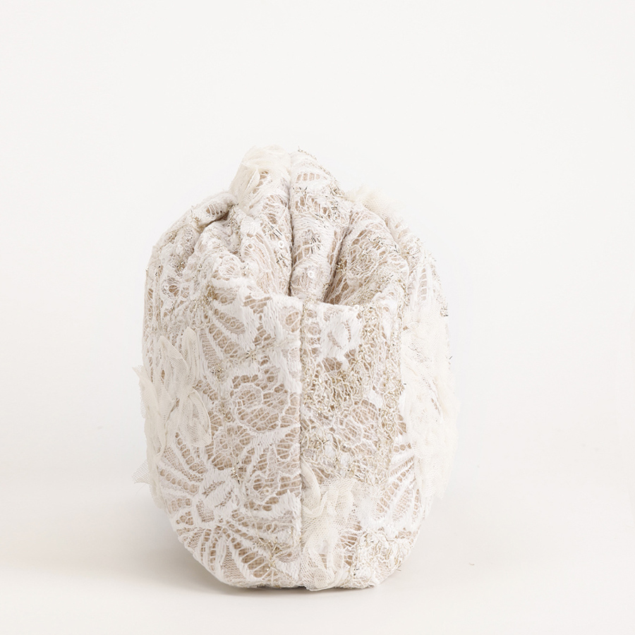Bolsa Clutch Nuvens de Renda,  - Embroidery Bali avaliação e preço