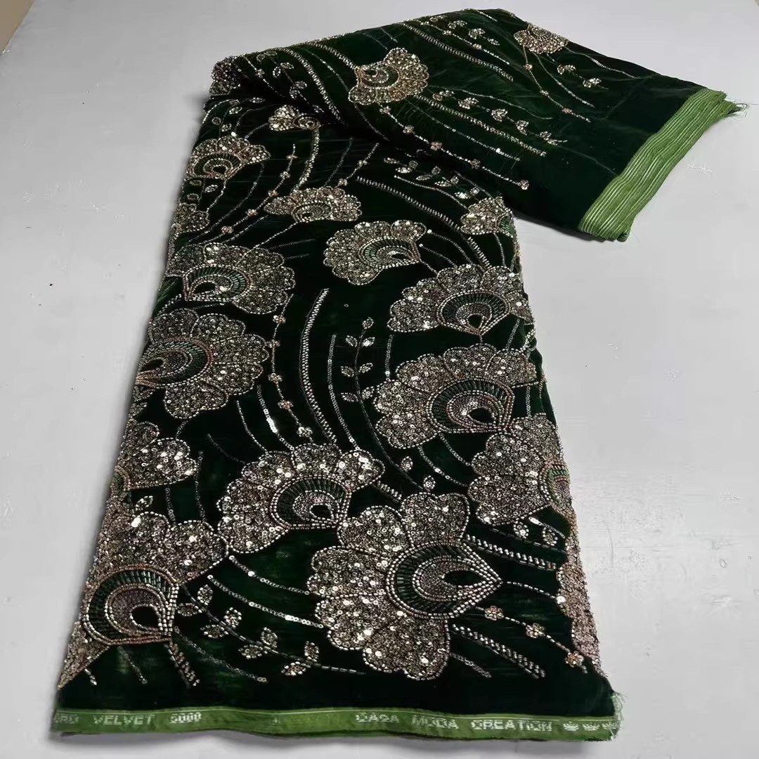 Tecido de veludo com lantejoul - Embroidery Beads avaliação e preço