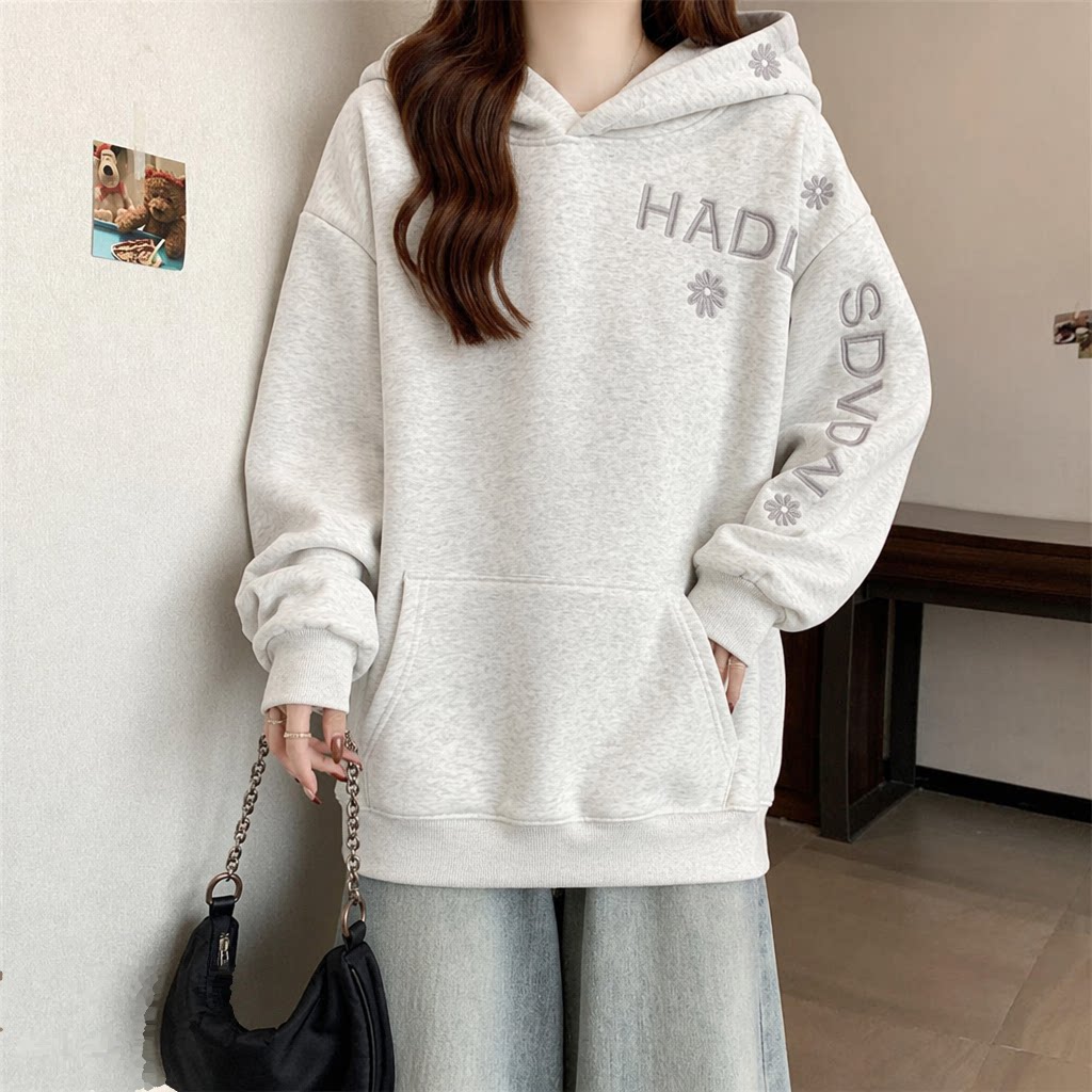 Moletom Feminino Liso com Capu - Embroidery Letter N avaliação e preço